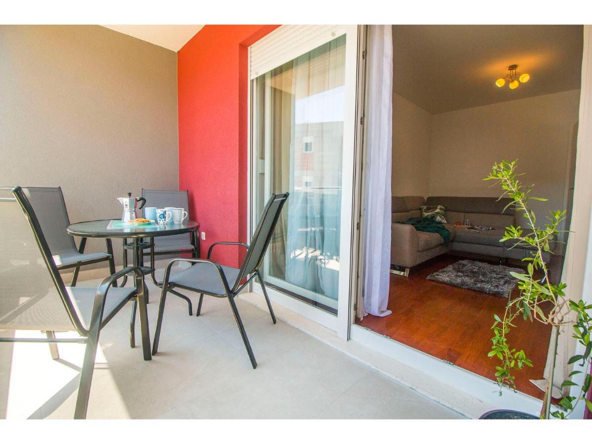 Olive Tree Apartment Podstrana Bagian luar foto