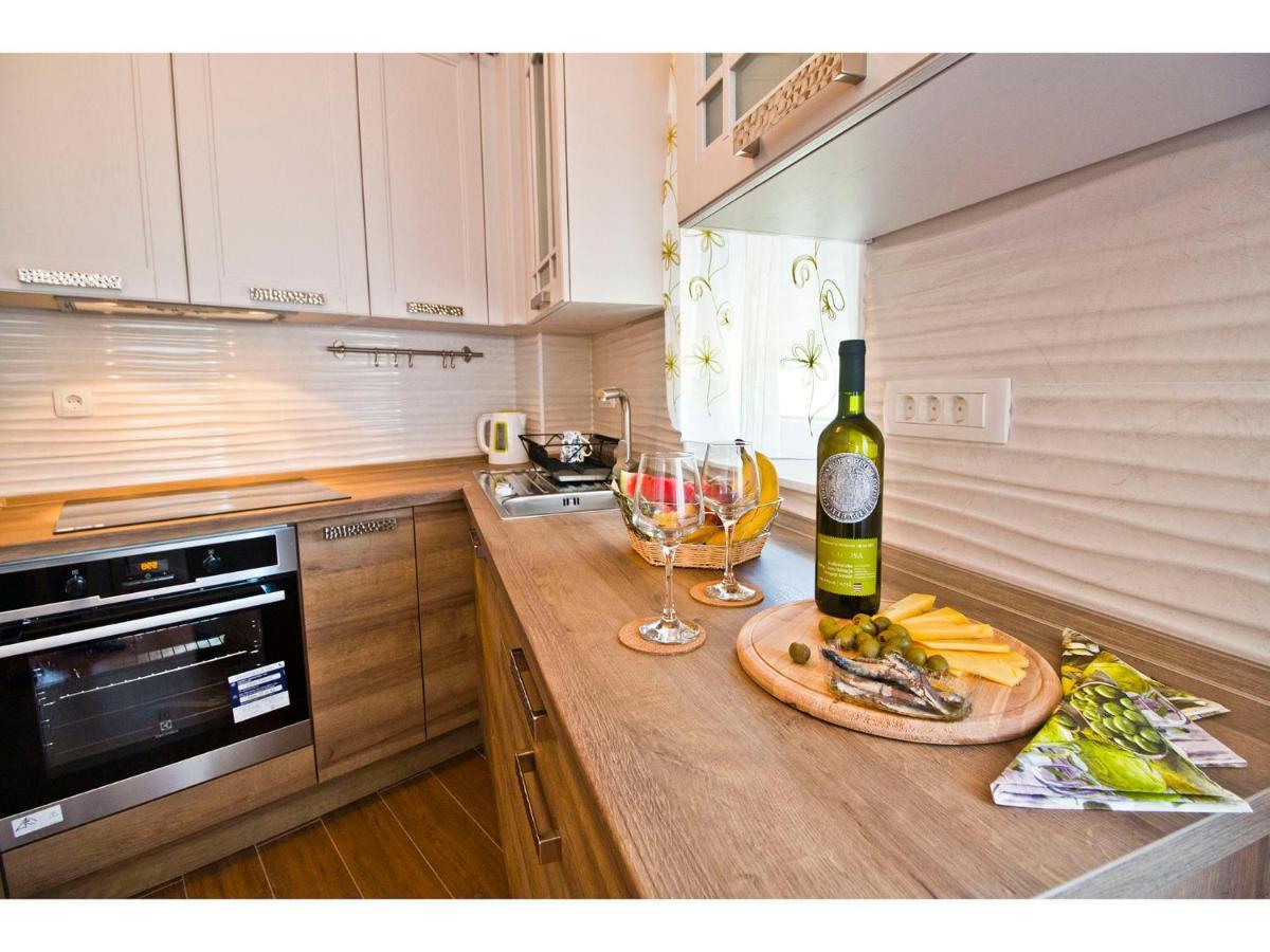 Olive Tree Apartment Podstrana Bagian luar foto