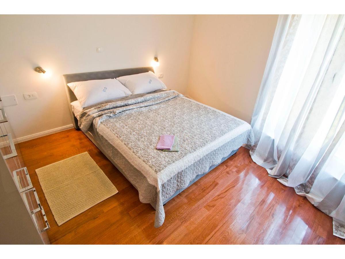Olive Tree Apartment Podstrana Bagian luar foto